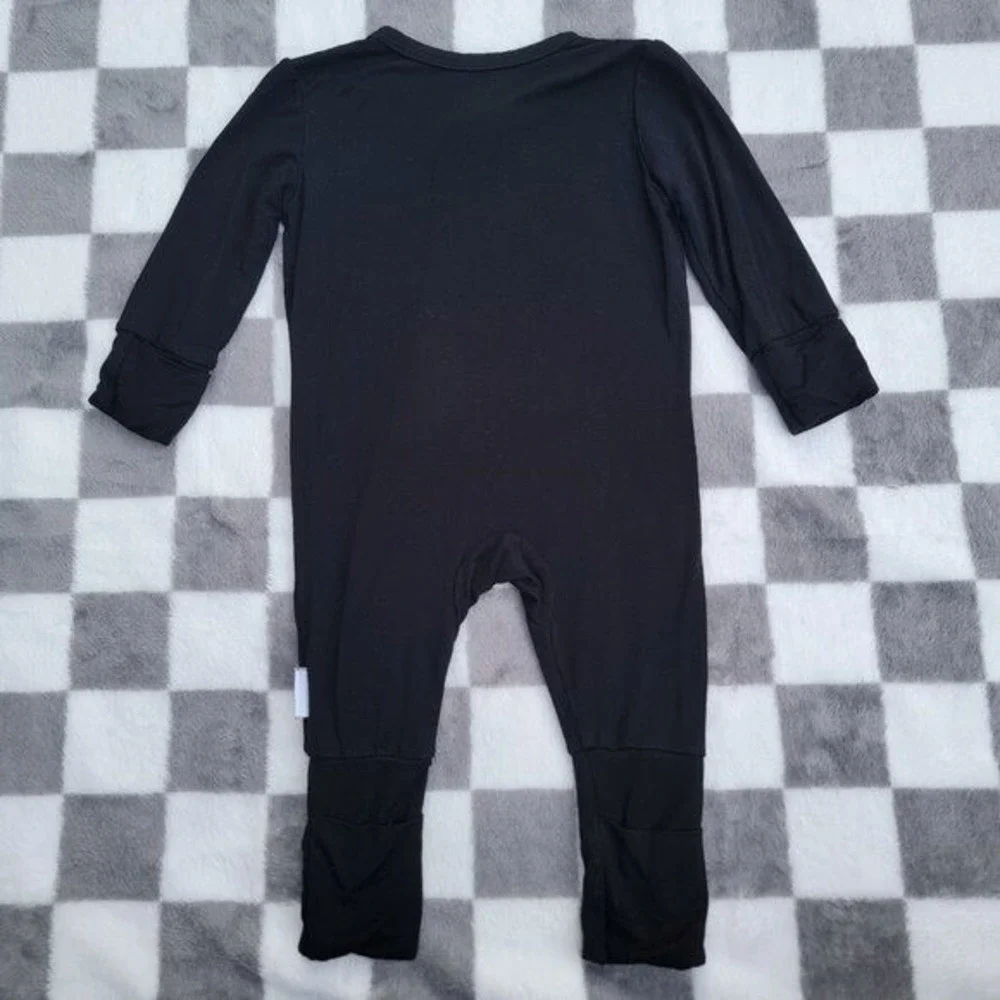Peep & Po Bamboo Solid Black Convertible Footie Zip Romper Size‎ 0-3m